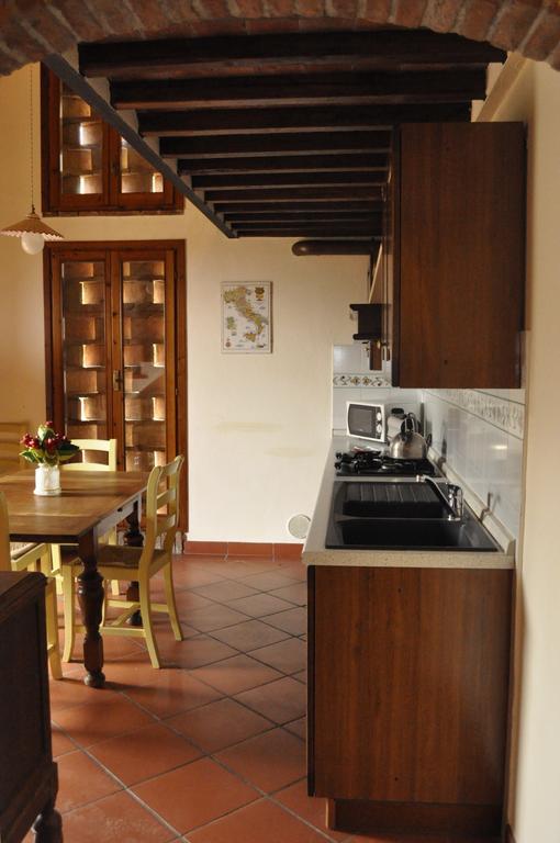 Podere Le Monache Montaione Szoba fotó