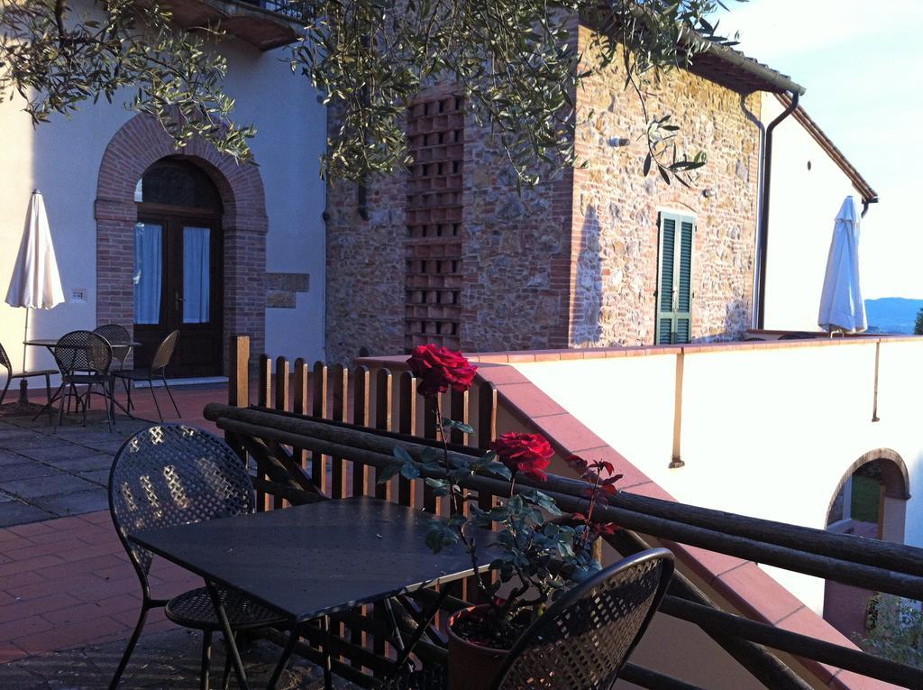 Podere Le Monache Montaione Szoba fotó